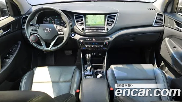 Hyundai Tucson 2017 — фото 10