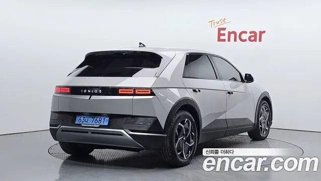 Hyundai Ioniq5 2022 — фото 1