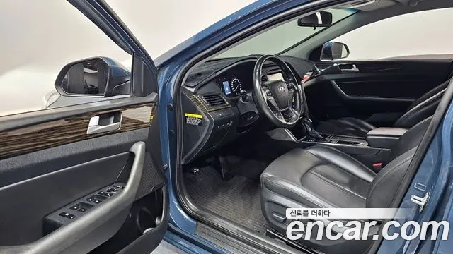 Hyundai Sonata 2016 — фото 13