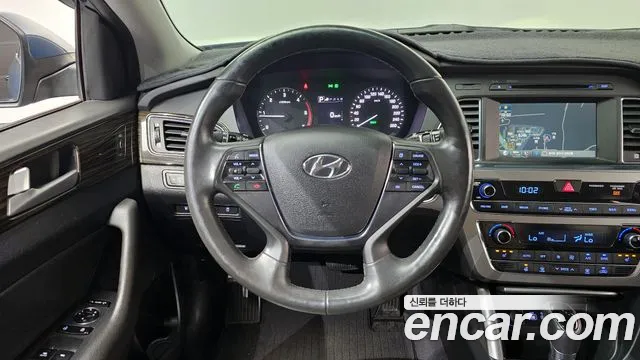 Hyundai Sonata 2016 — фото 18