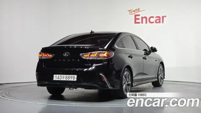 Hyundai Sonata 2018 — фото 2