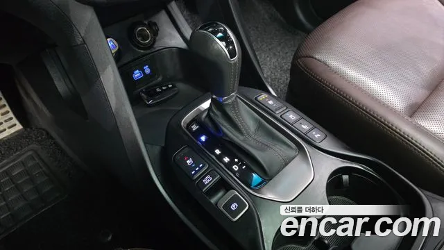 Hyundai Maxcruz 2018 — фото 12