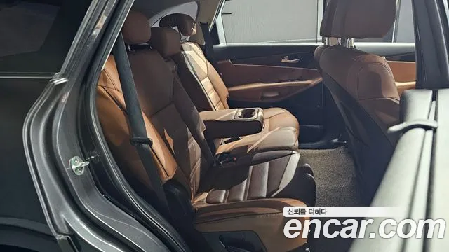 Kia Sorento 2019 — фото 18