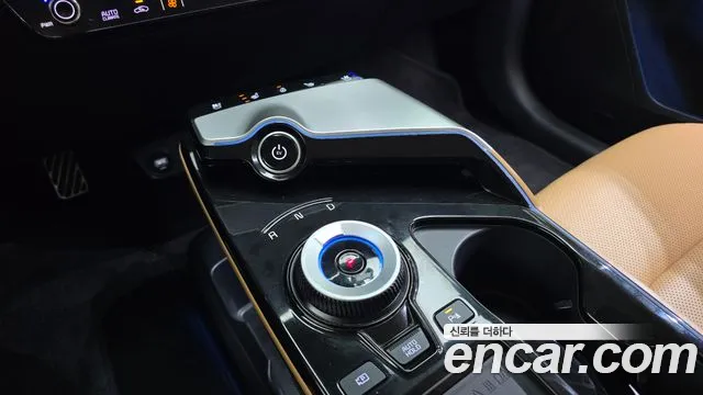 Kia EV6 2023 — фото 12
