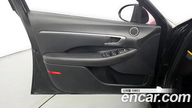 Hyundai Sonata 2020 — фото 14