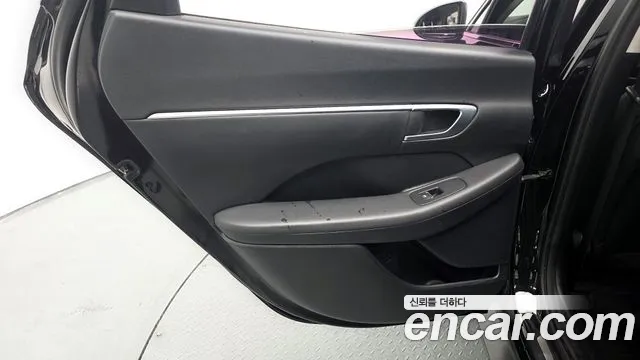 Hyundai Sonata 2020 — фото 15
