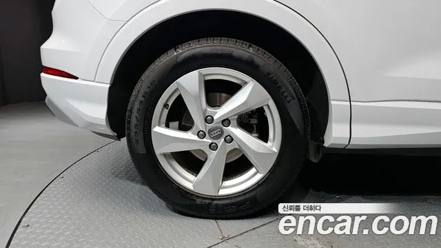 Audi Q3 2020 — фото 5