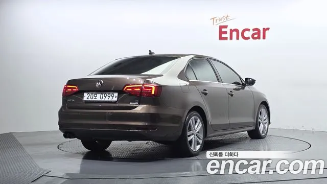 Volkswagen Jetta 2015 — фото 2