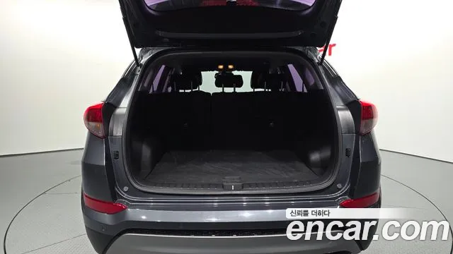 Hyundai Tucson 2017 — фото 20