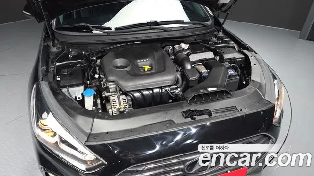Hyundai Sonata 2018 — фото 6
