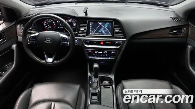 Hyundai Sonata 2018 — фото 10