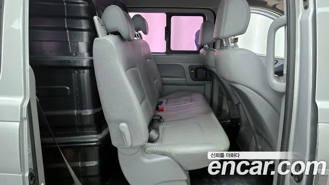 Hyundai Starex 2015 — фото 18