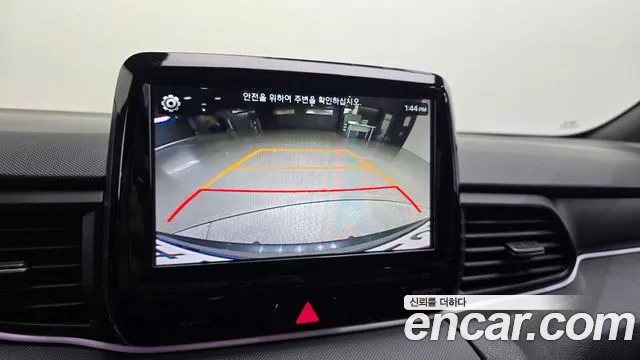 Hyundai Veloster 2019 — фото 16