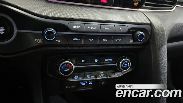 Hyundai Veloster 2019 — фото 18