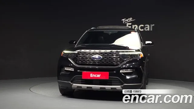 Ford Explorer 2020 — фото 3