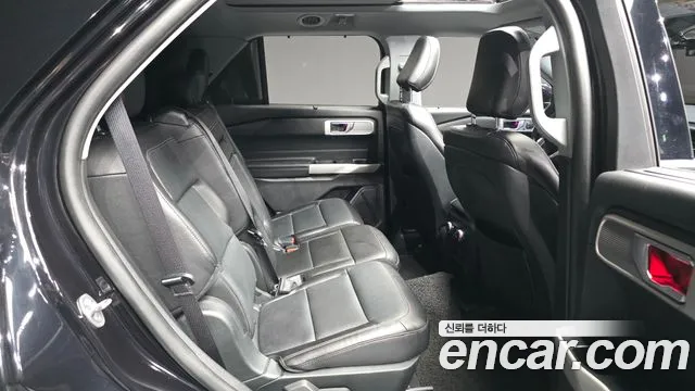 Ford Explorer 2020 — фото 18