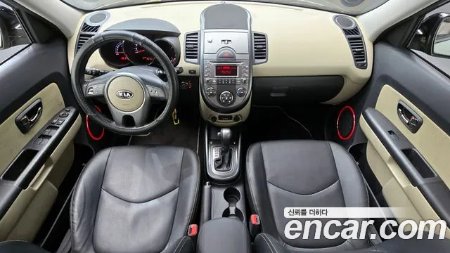 Kia Soul 2010 — фото 7