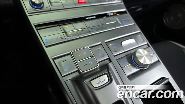 Hyundai Nexo 2023 — фото 12