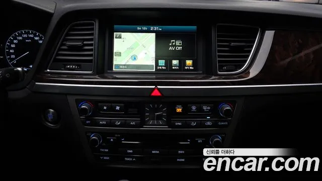 Hyundai Genesis 2016 — фото 15