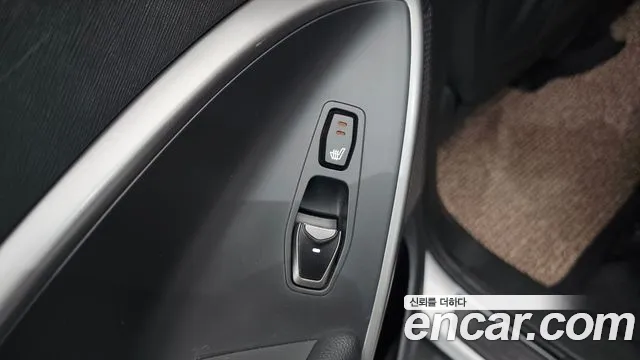 Hyundai Santafe 2017 — фото 19