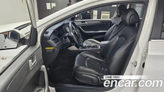 Hyundai Sonata 2016 — фото 13