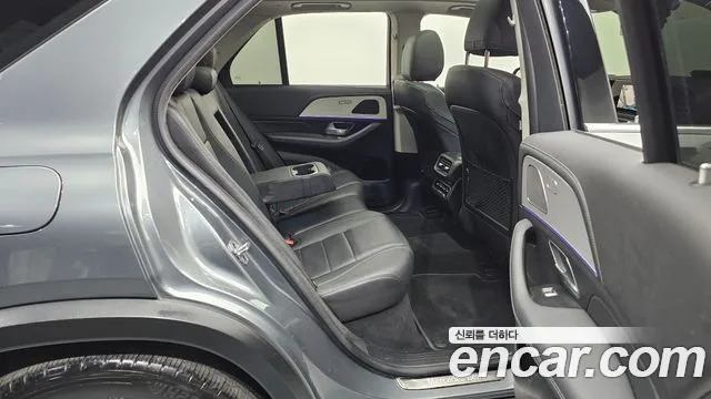 Mercedes-Benz GLE-Class 2021 — фото 12