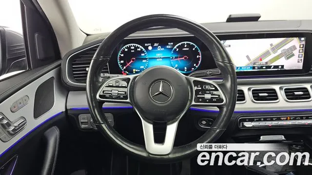 Mercedes-Benz GLE-Class 2021 — фото 13