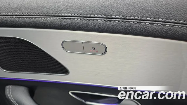 Mercedes-Benz GLE-Class 2021 — фото 18