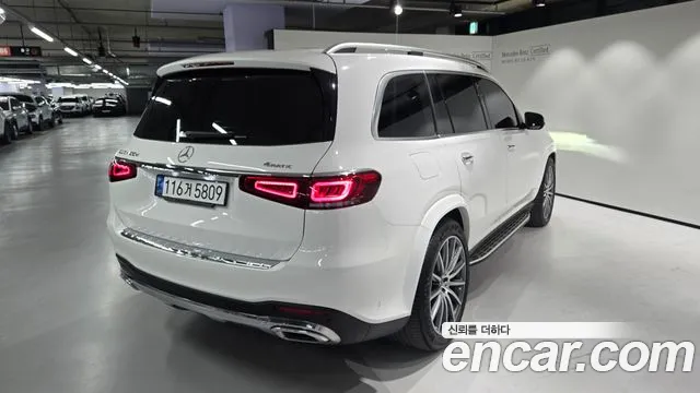 Mercedes-Benz GLS-Class 2023 — фото 4