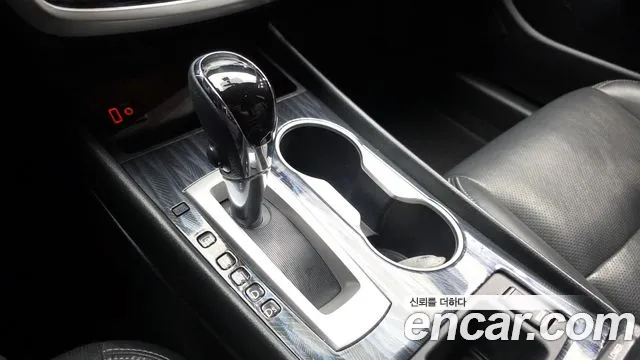 Nissan Altima 2018 — фото 12