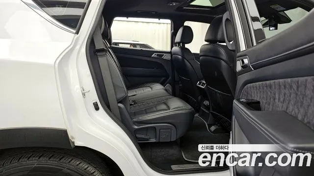 KG_Mobility_Ssangyong Rexton 2023 — фото 18