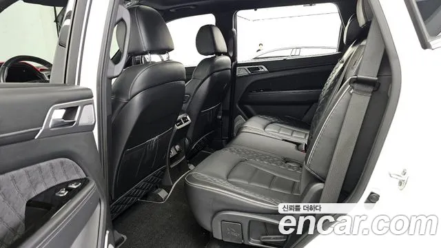 KG_Mobility_Ssangyong Rexton 2023 — фото 16