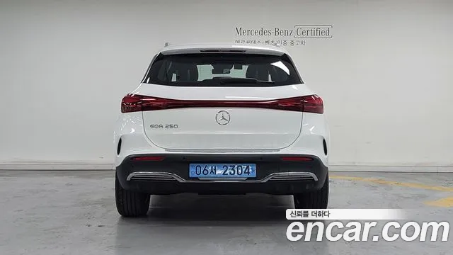 Mercedes-Benz EQA 2025 — фото 4