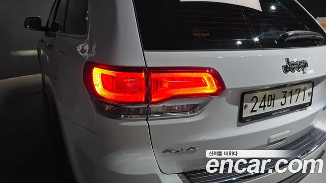 Jeep Cherokee 2018 — фото 9