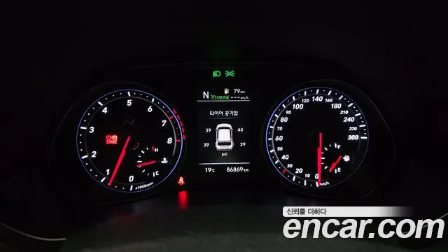 Hyundai Veloster 2019 — фото 11