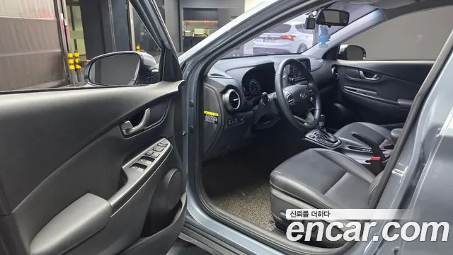 Hyundai Kona 2018 — фото 10