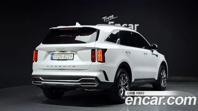 Kia Sorento 2022 — фото 2