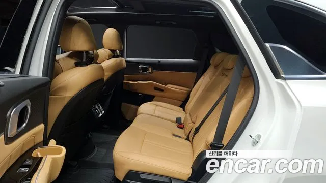 Kia Sorento 2022 — фото 12
