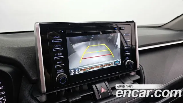 Toyota RAV4 2022 — фото 15