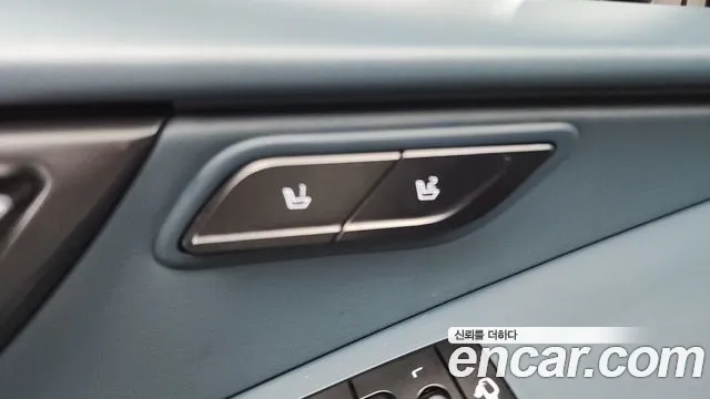 Kia Niro 2023 — фото 18
