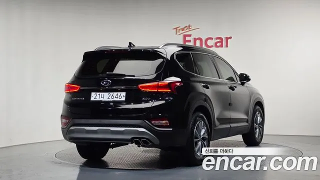Hyundai Santafe 2019 — фото 2