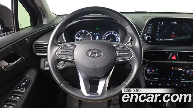 Hyundai Santafe 2019 — фото 18