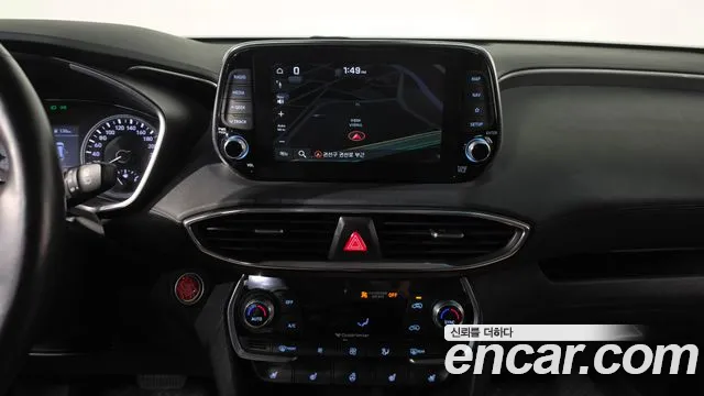 Hyundai Santafe 2019 — фото 19
