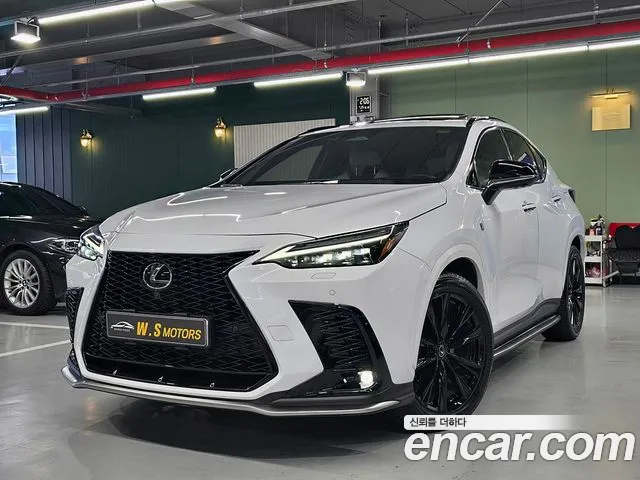 Lexus NX 2024 — фото 1
