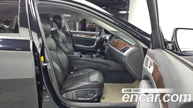 Hyundai Genesis 2015 — фото 12