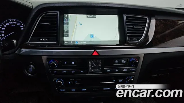 Hyundai Genesis 2015 — фото 15