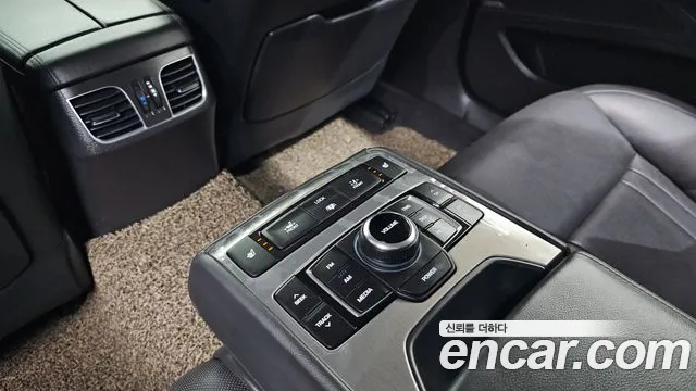 Hyundai Genesis 2015 — фото 18