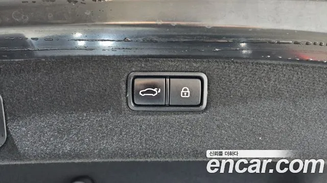 Hyundai Genesis 2015 — фото 20