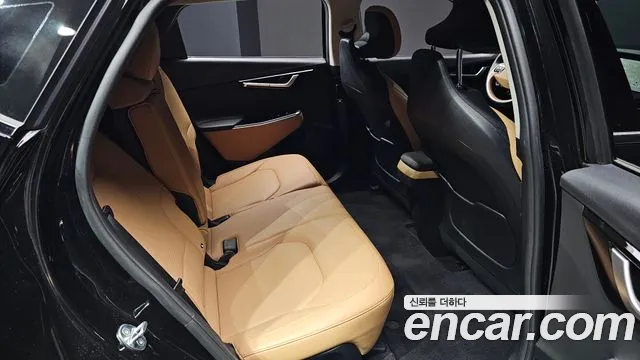 Kia EV6 2023 — фото 18