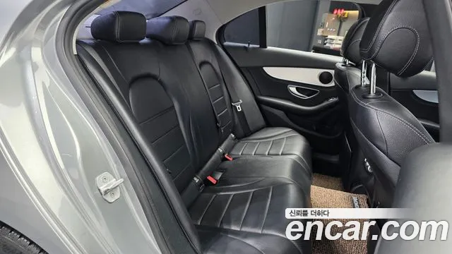 Mercedes-Benz C-Class 2015 — фото 12